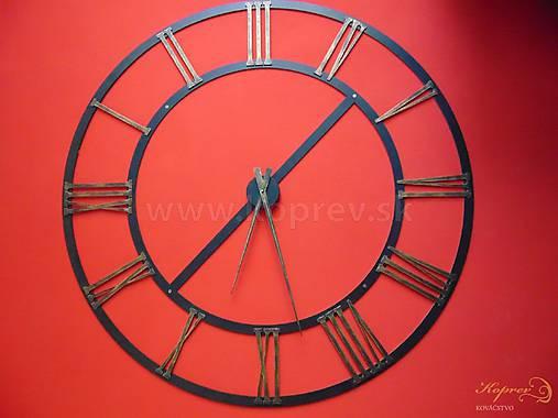 Veľké nástenné hodiny s rímskymi číslicami Ø 1300mm